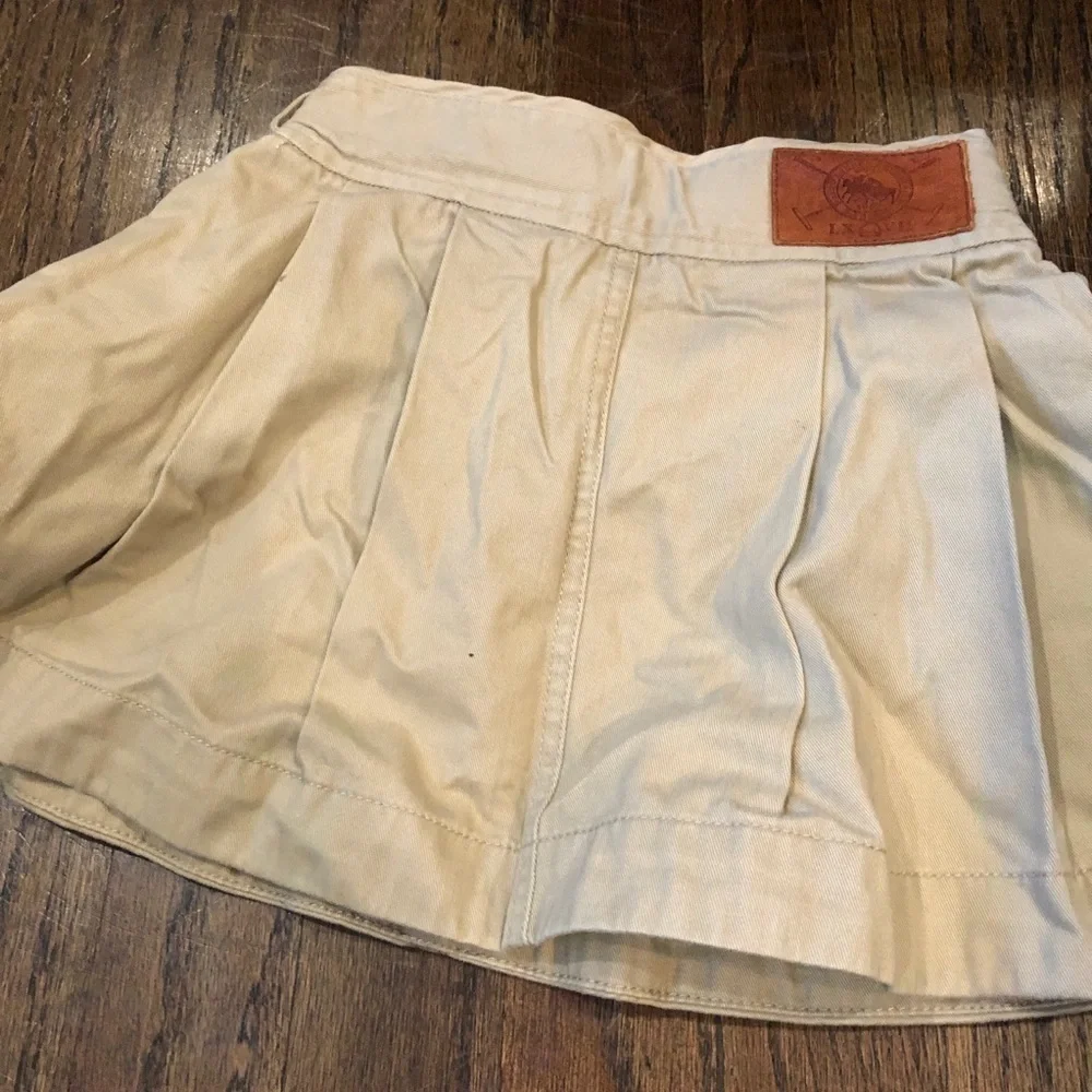Size 5 Ralph Lauren khaki pleated skirt with orange belt with pockets 🌟⭐️💥